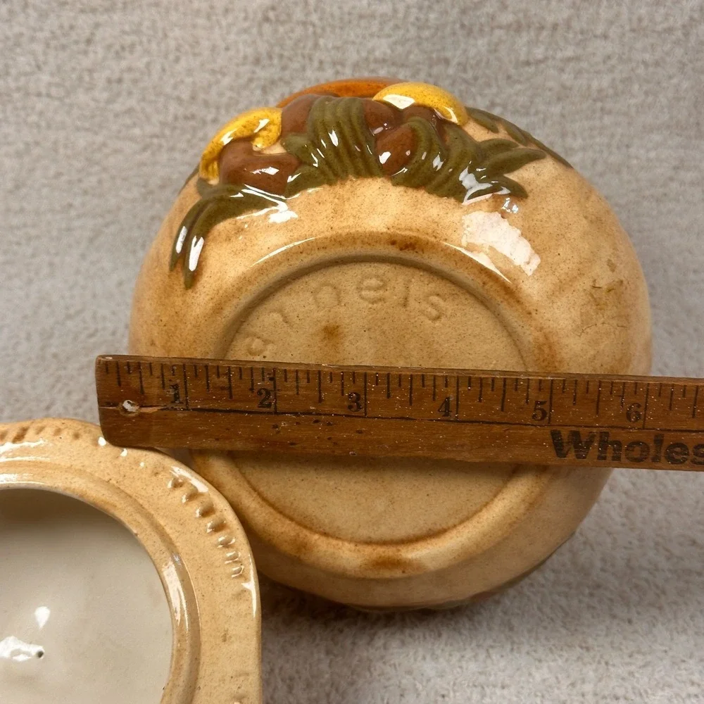 Vintage 1981 Arnels‎ Orange White Ceramic Mushroom Cookie Canister 9.5